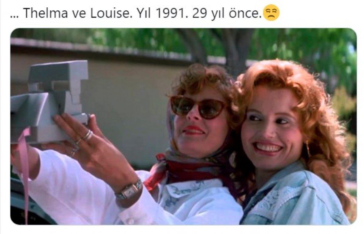 Paris Hilton'un ‘Selfie'yi biz icat ettik’ iddiası ile dalga geçtiler