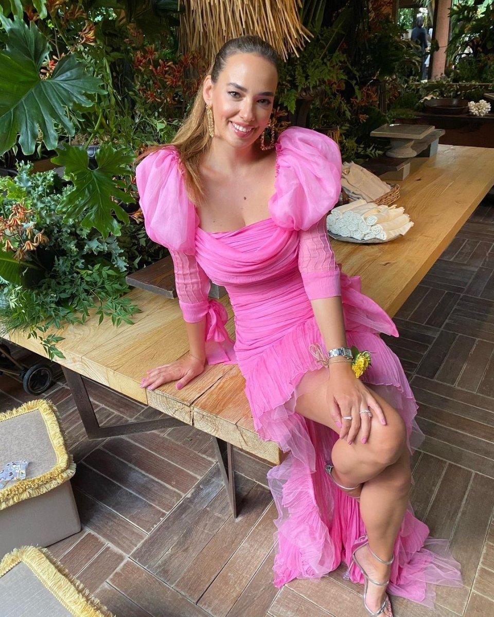 Seda Bakan'ın koronavirüs testi pozitif çıktı