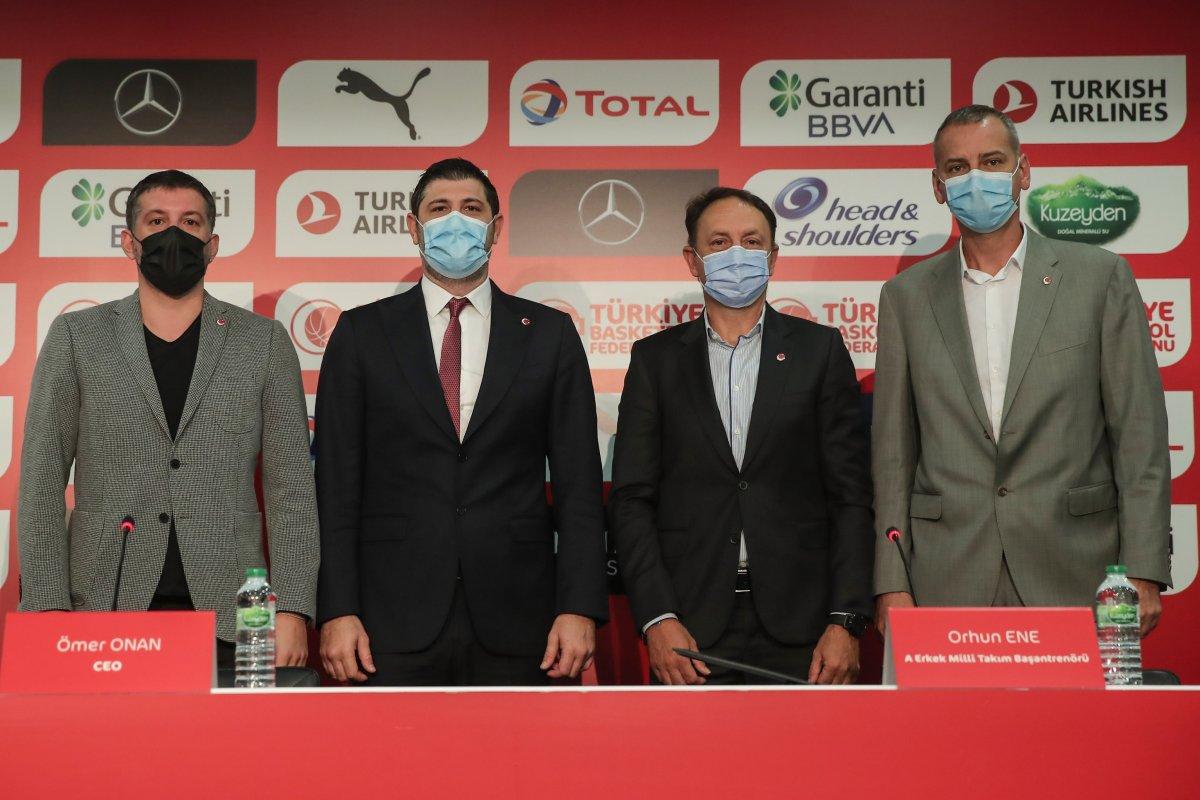 Orhun Ene için imza töreni gerçekleştirildi