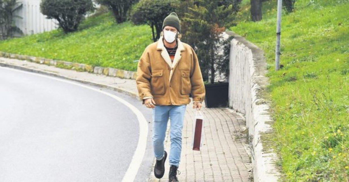 Kıvanç Tatlıtuğ kazağı yok sattı