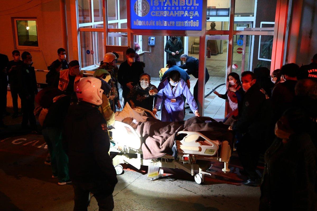 Cerrahpaşa Hastanesi'nde yangın çıktı