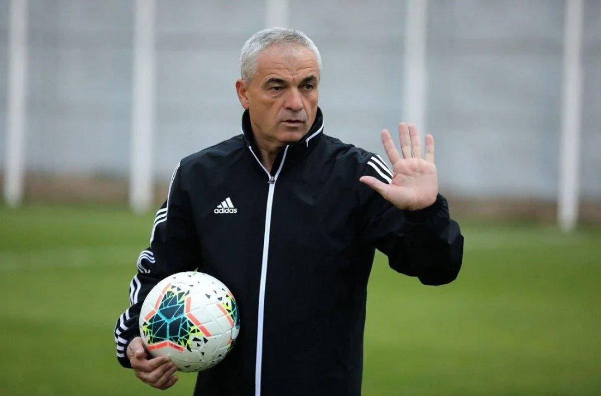 Rıza Çalımbay: Hakemler bize karşı saygılı olmalı