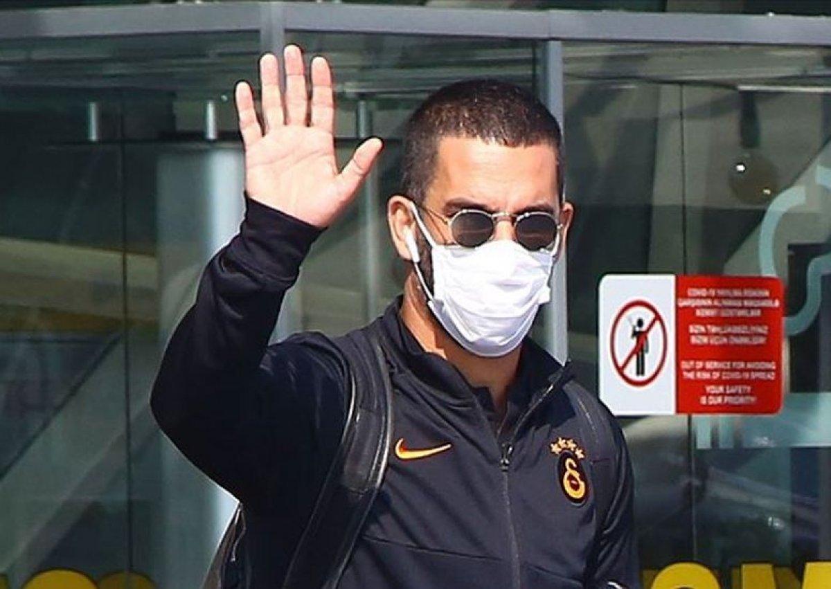 Arda Turan hastaneden taburcu edildi