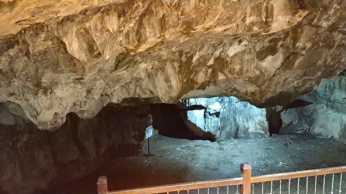 Yedi Uyurlar Mağarası nerede? Ashabı Kehf nedir? Yedi Uyurlar isimleri ve hikayesi..