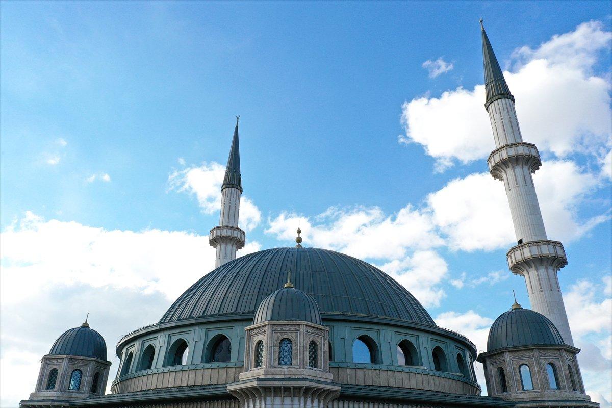 Taksim Camii