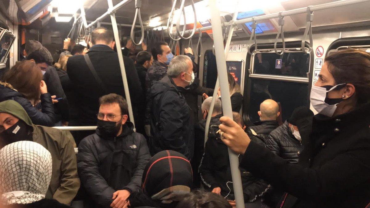 metro yoğunluk