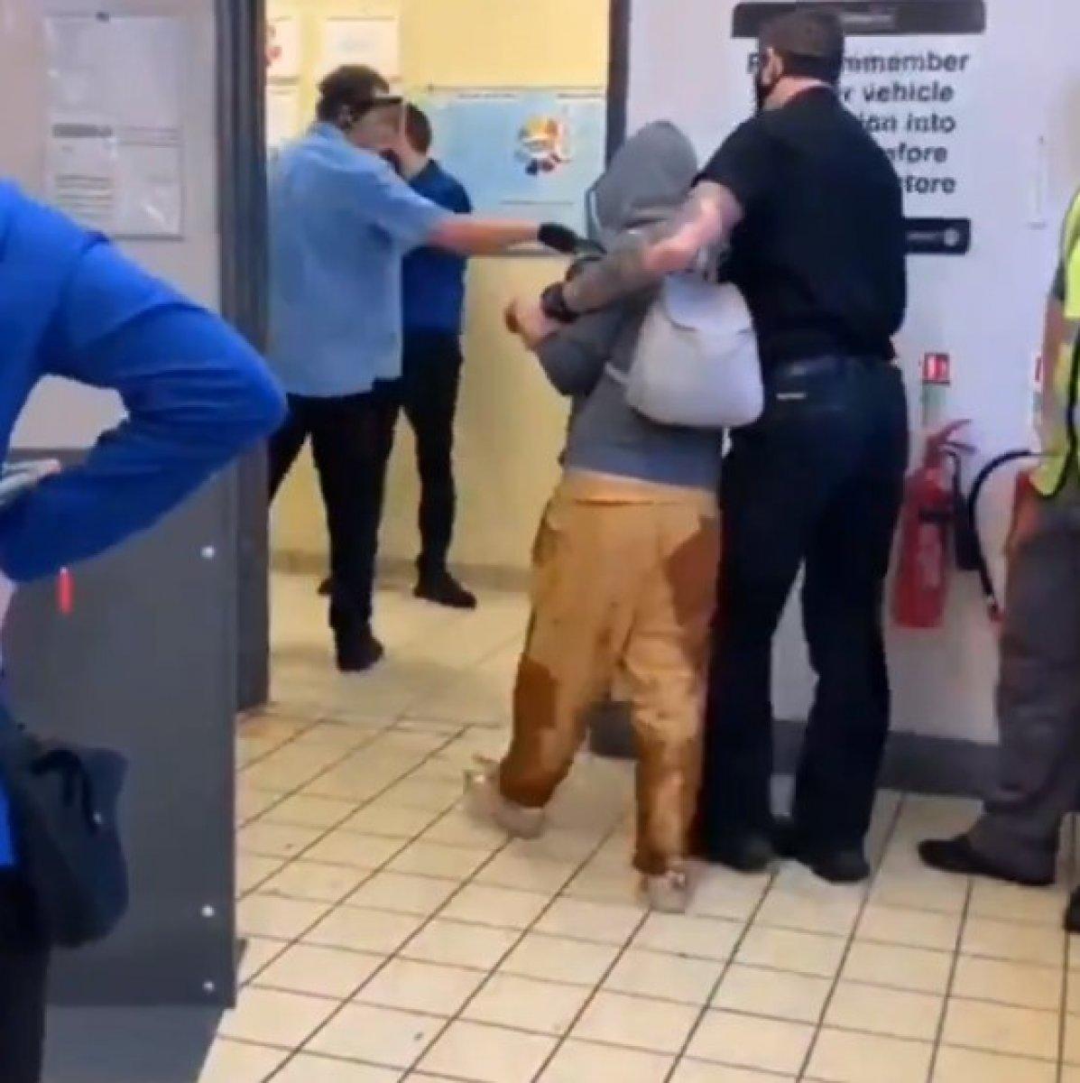 İngiltere alkol şişesi