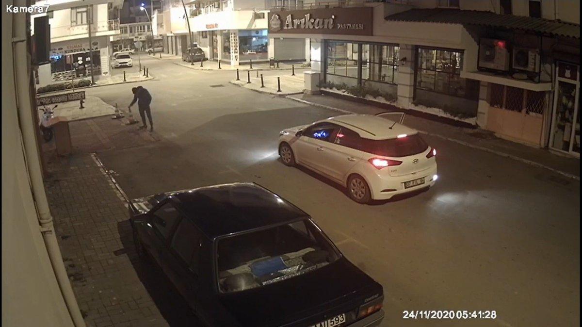 Antalya'da çaldığı dubayı aracının üstüne koydu