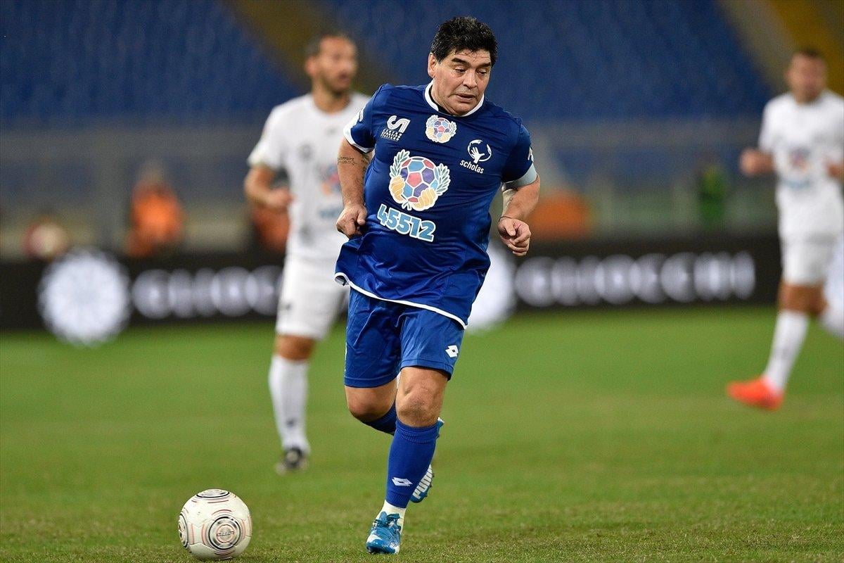 UEFA maçlarında Maradona için 1 dakikalık saygı duruşu