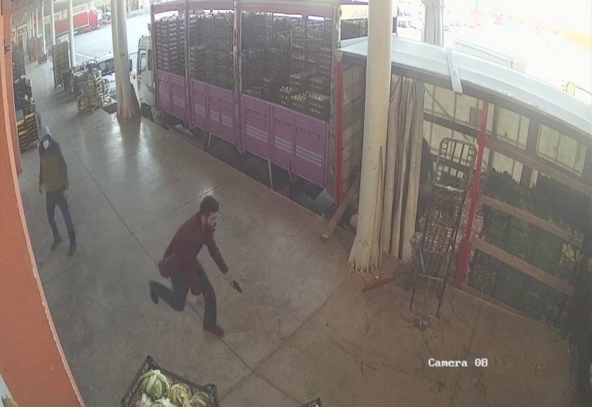 Sakarya'daki sebze halinde silahlı saldırı