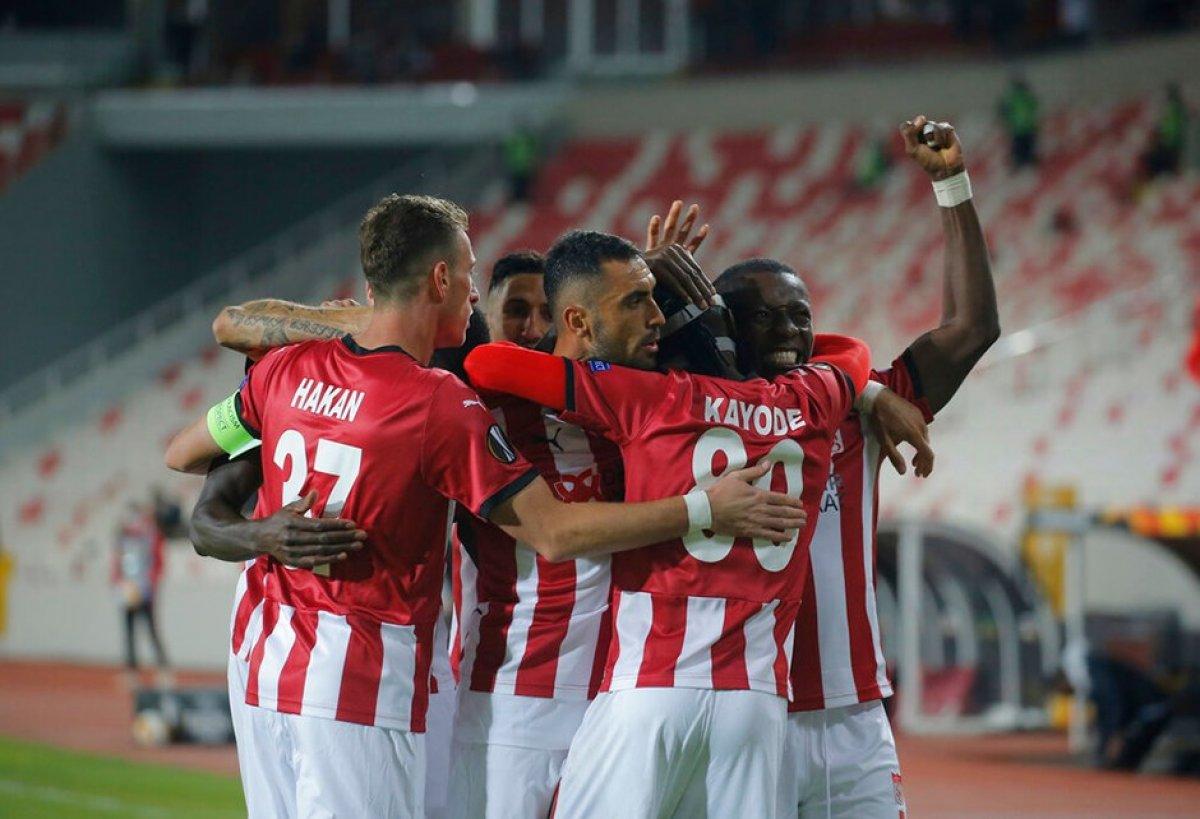 Sivasspor'dan ülke puanına kritik katkı