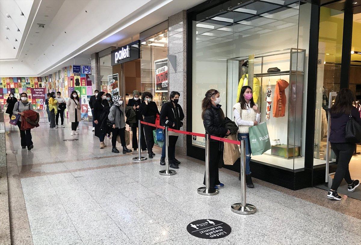 Ankara'da 'Efsane Cuma' yoğunluğu yaşanıyor