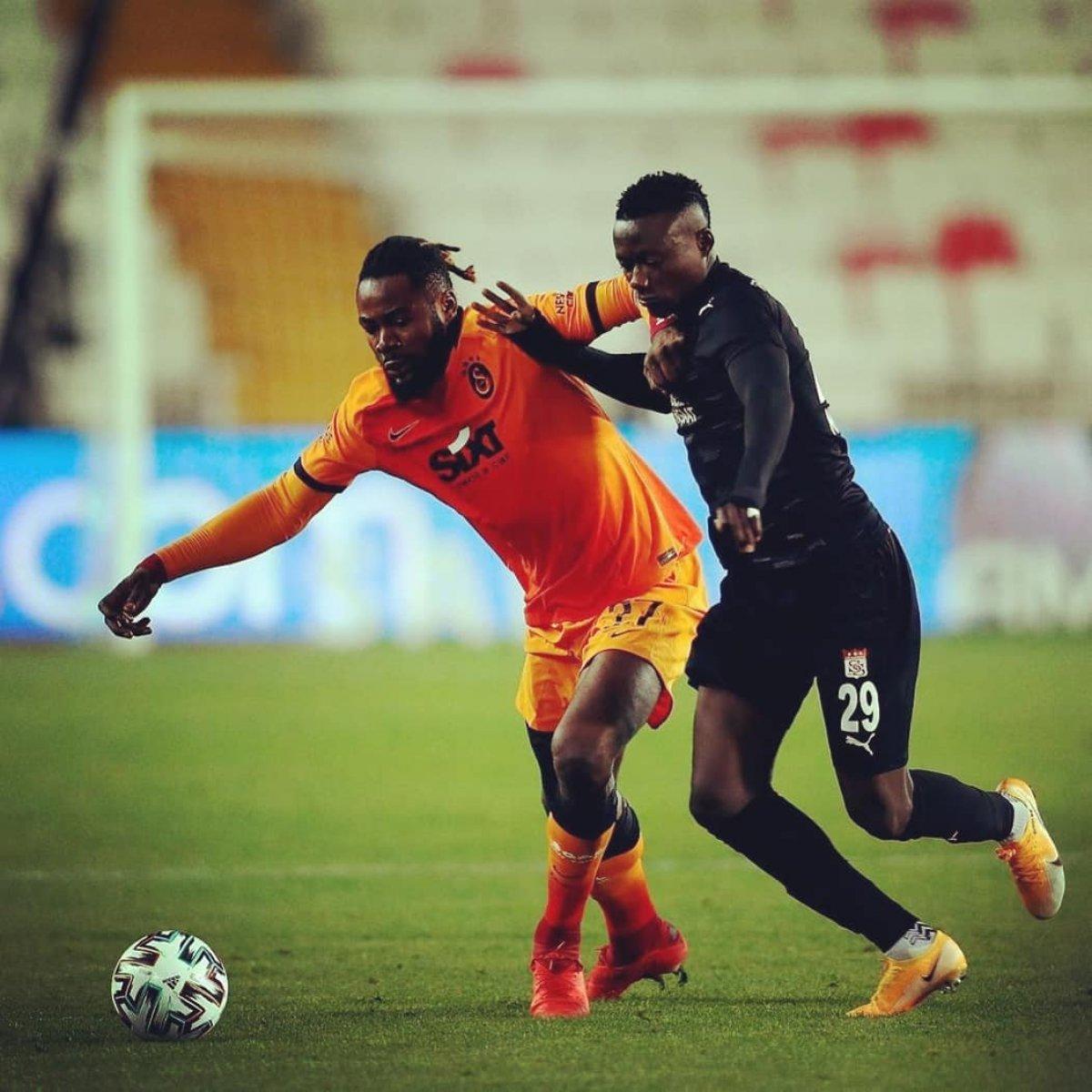 Luyindama'nın kız çocuğu dünyaya geldi