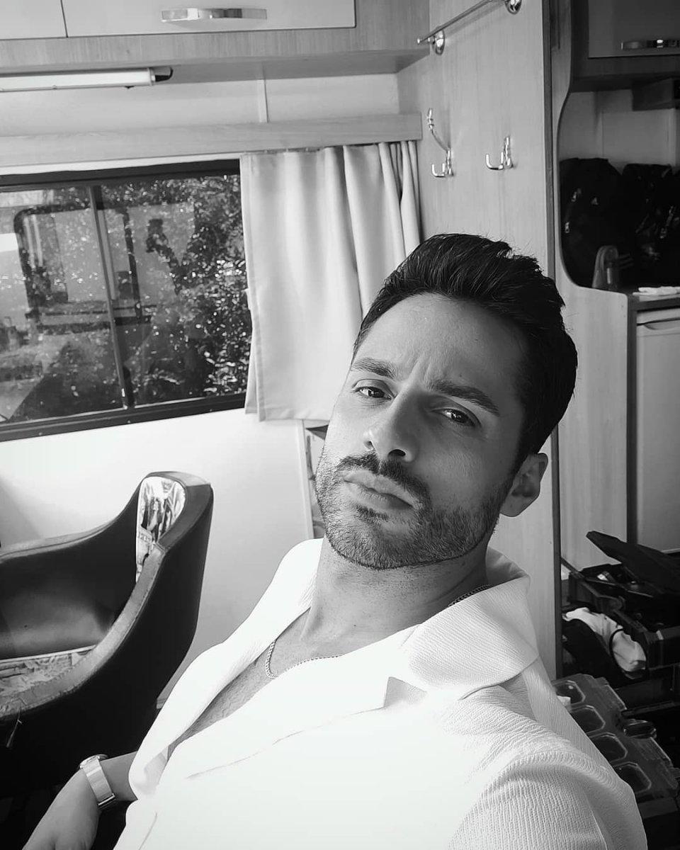 Tuba Büyüküstün: Kendimle bir ilişki yaşıyorum