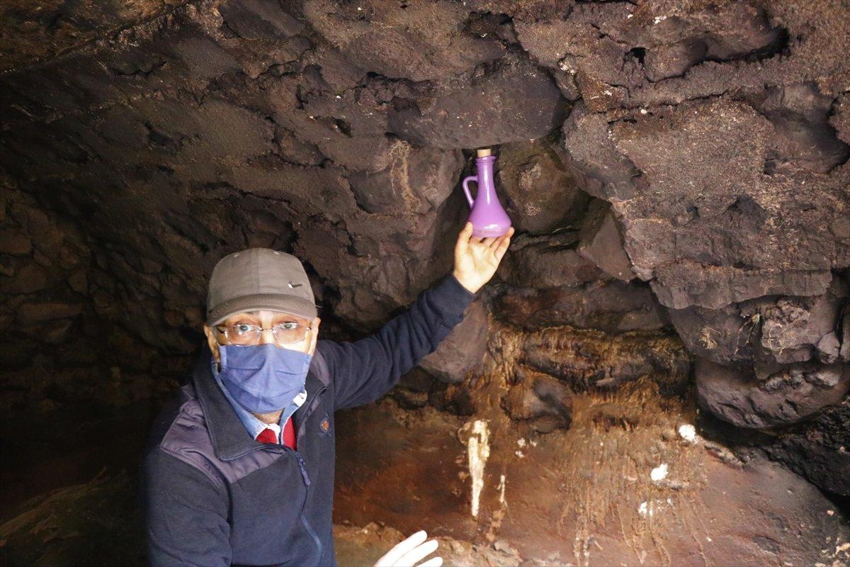 Burdur'da su kuyusuna, şişede not bırakma geleneğini bir asırdır yaşatıyorlar