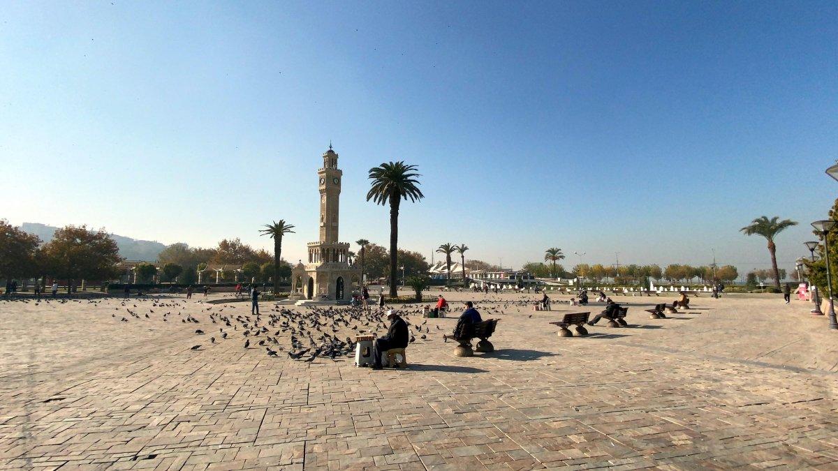 İzmirliler güzel havaya rağmen evde kaldı