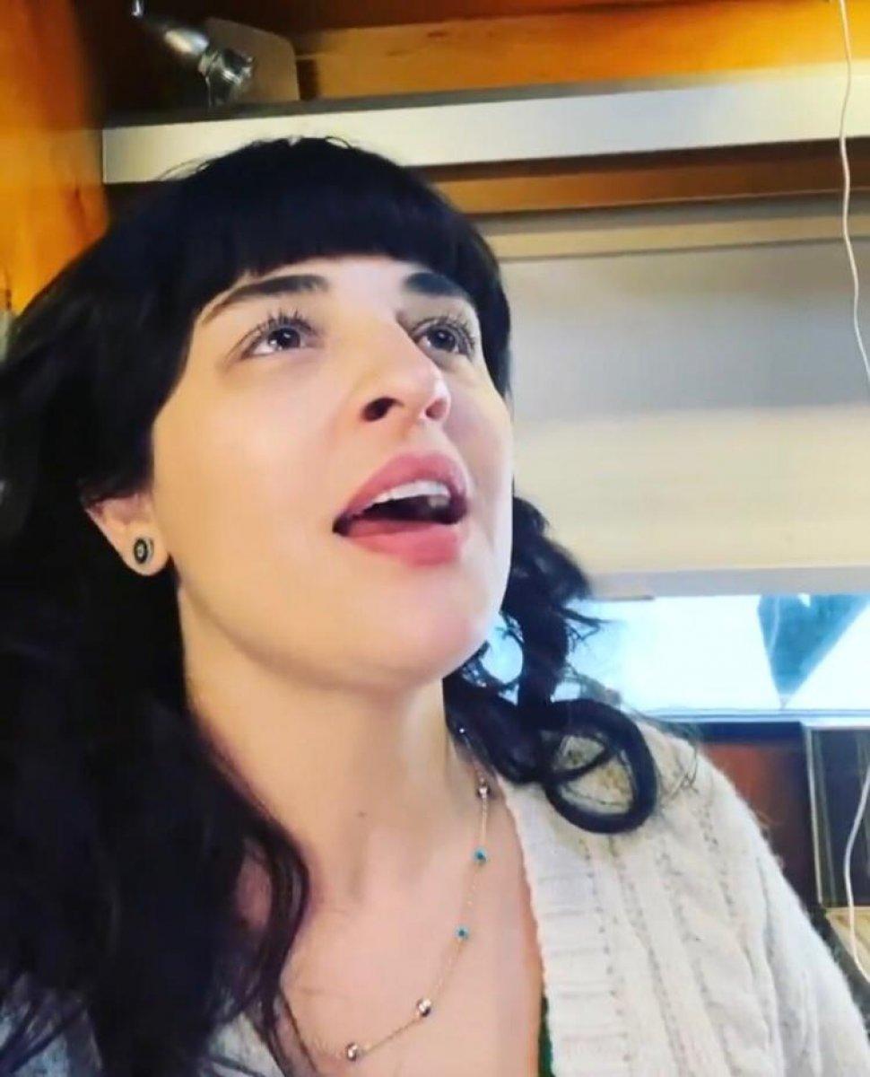 Gonca Vuslateri'den Bendeniz taklidi