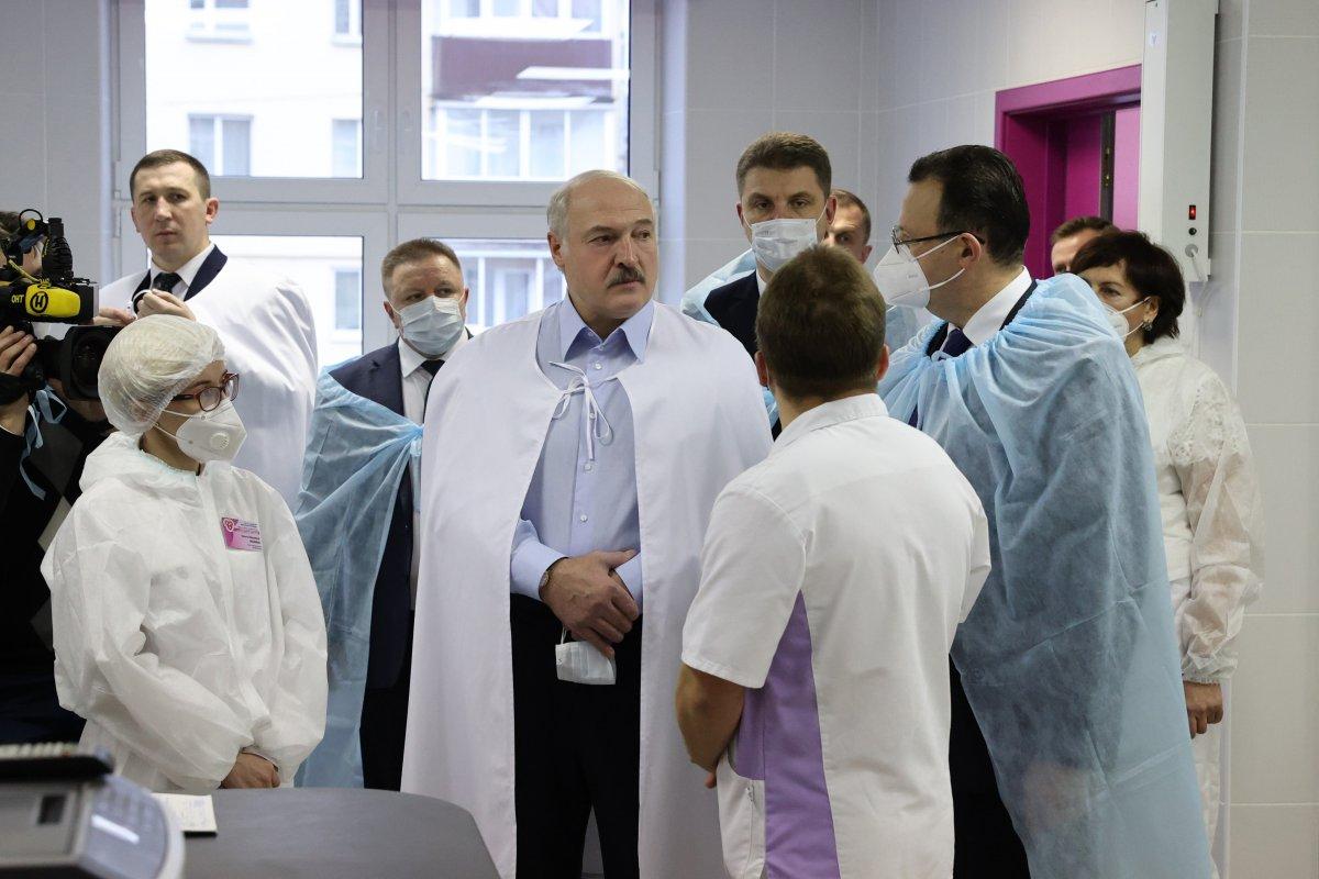 Lukaşenko: Yeni Anayasadan sonra başkanlığı bırakacağım