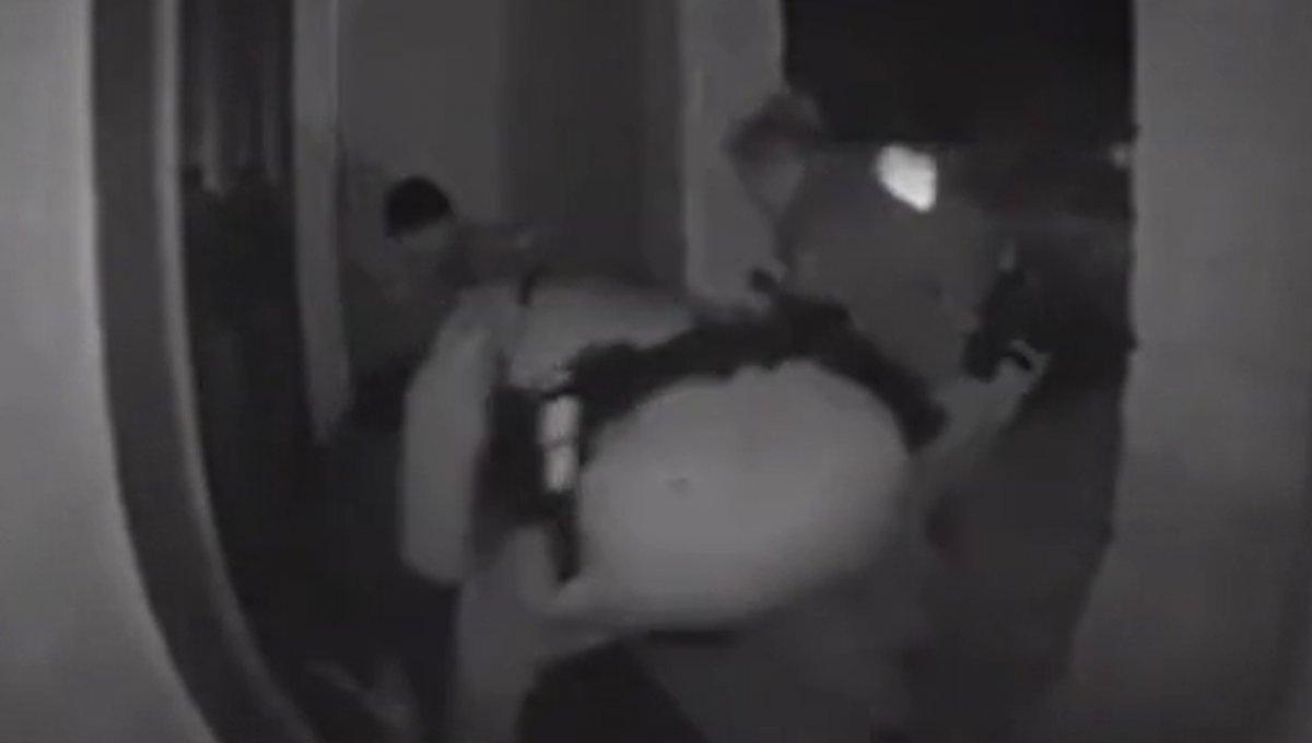 ABD'de siyahi kişiye polis şiddeti kamerada