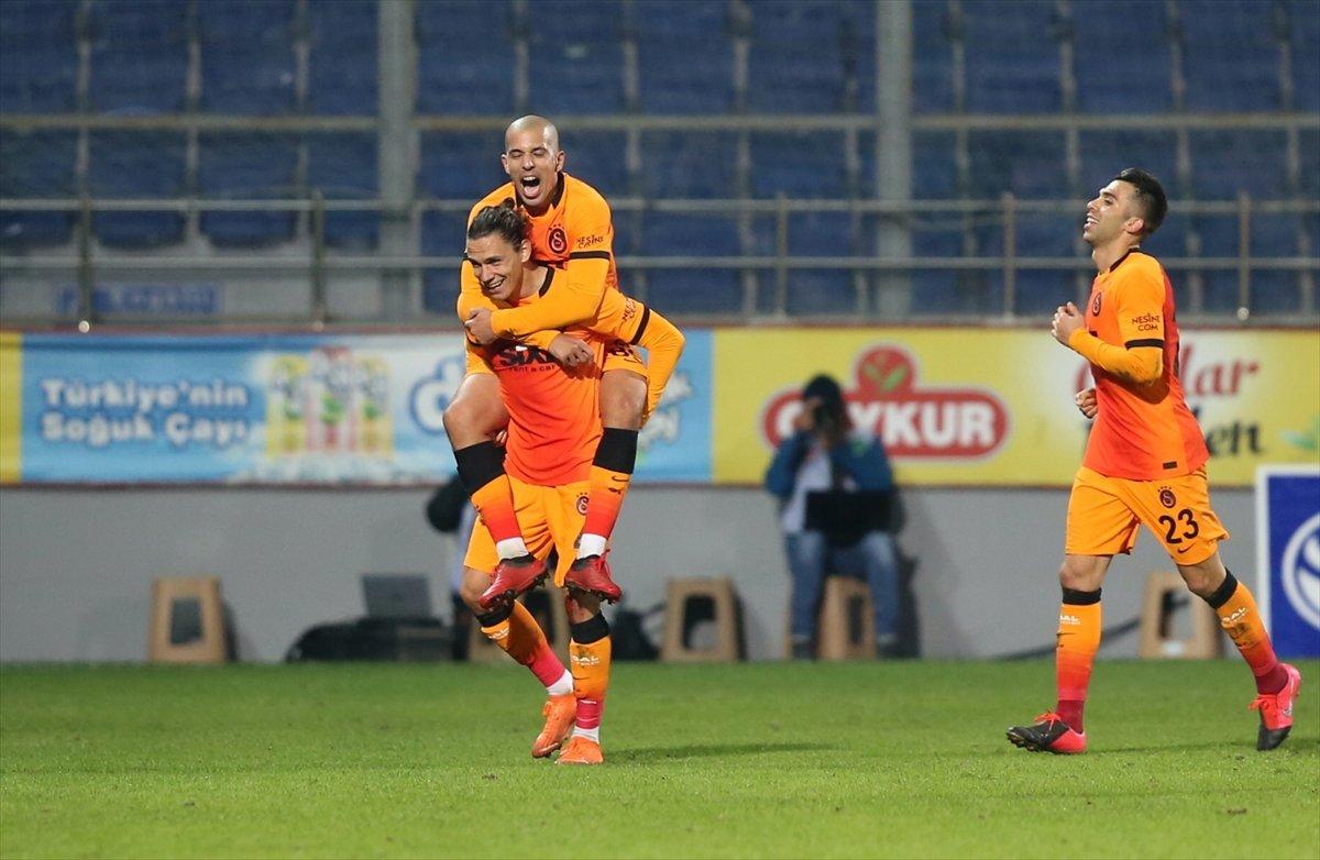 Feghouli: Taylan ne zaman milli takıma çağrılacak