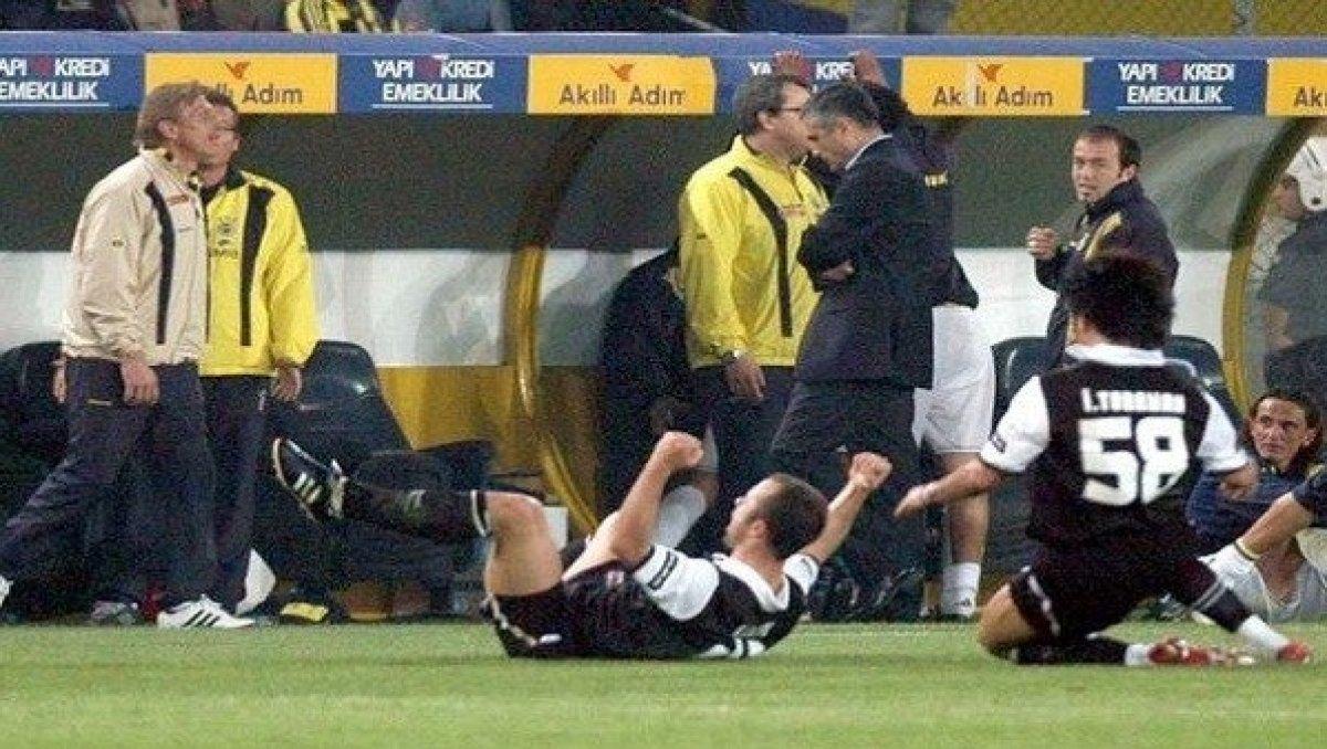 Beşiktaş 15 yıl sonra aynı skorla Kadıköy'de galip geldi