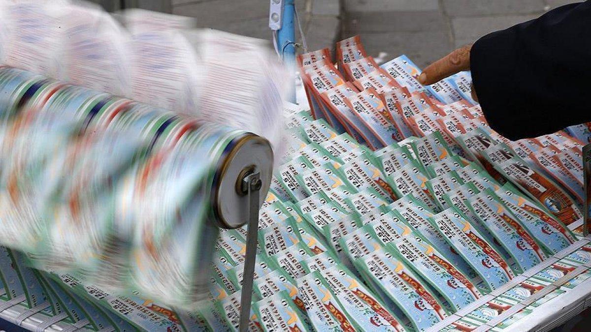 Milli Piyango yılbaşı biletleri ne kadar? Büyük ikramiye kaç milyon lira? Çeyrek, yarım, tam bilet fiyatları..