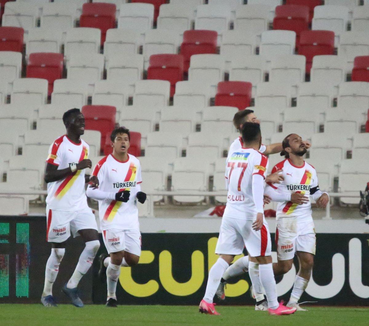 Göztepe, deplasmanda Sivasspor'u 1-0 mağlup etti