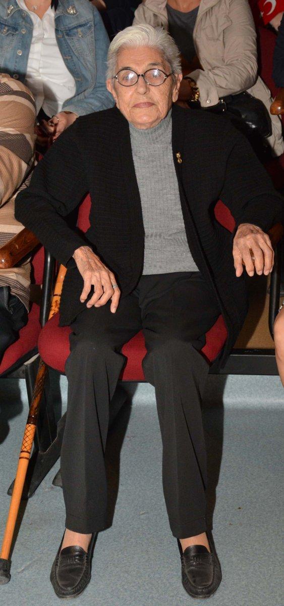 Atatürk’le çekilen fotoğrafı hafızalara kazınan Remziye Tatlı hayatını kaybetti