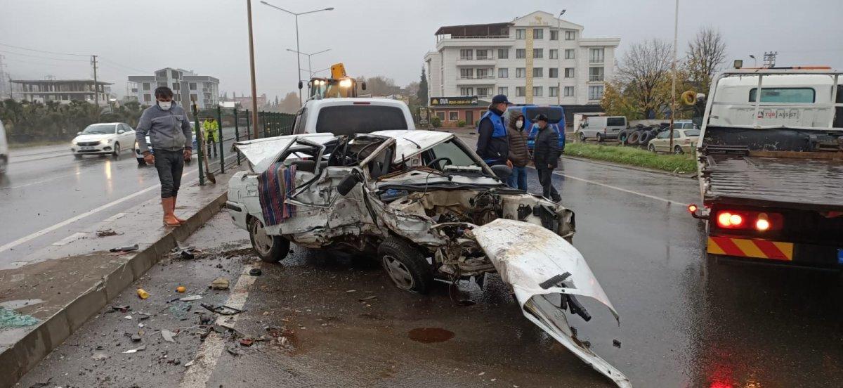 Yalova'da zincirleme trafik kazası: 1 ölü, 10 yaralı
