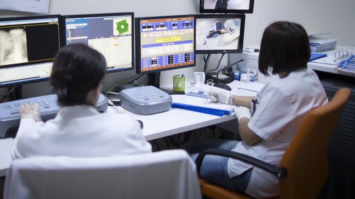 Sağlık Bakanlığı 12 bin sözleşmeli sağlık çalışanı alacak