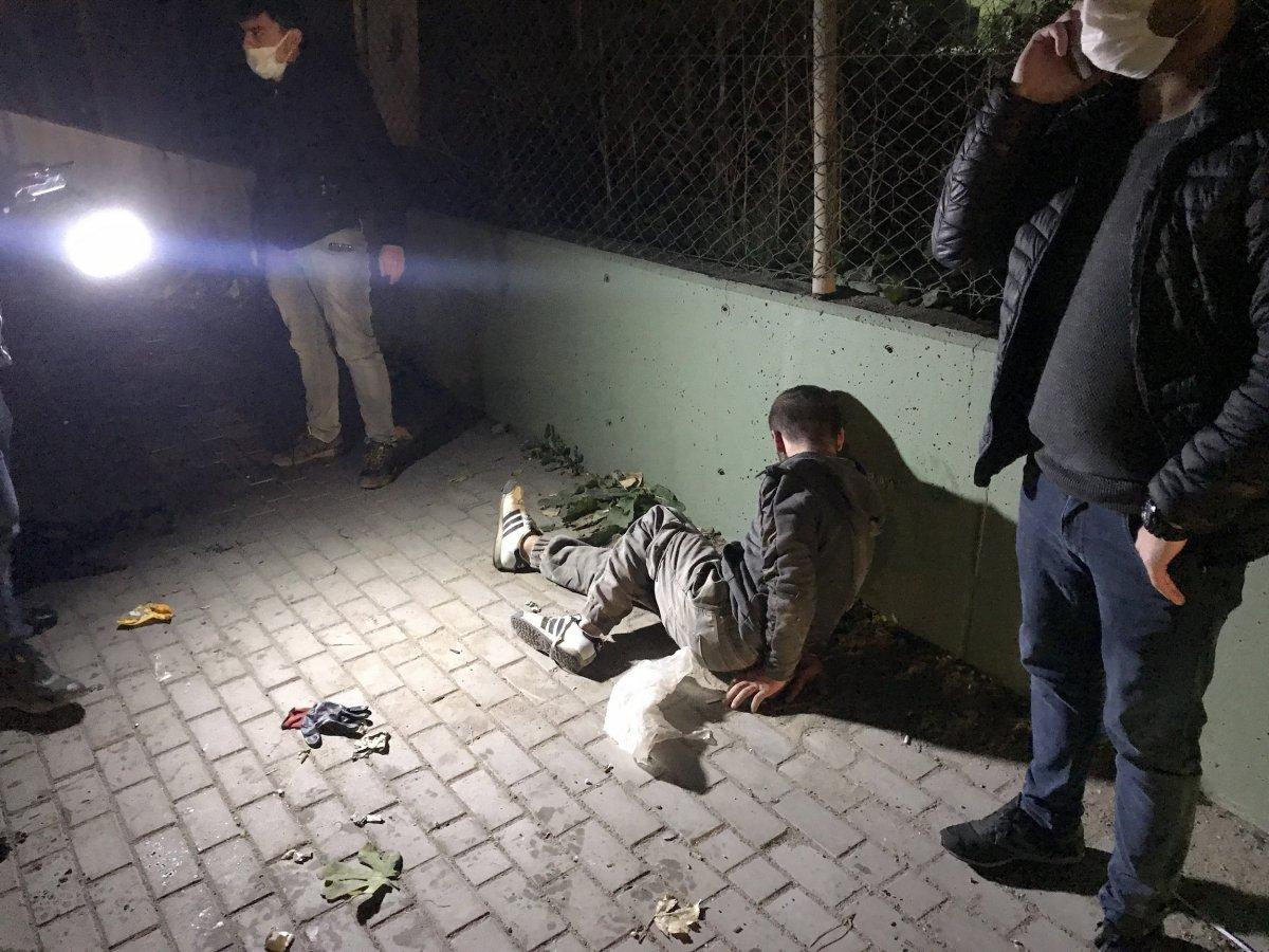 Bursa'da kardeşinin kamyonetini çalıp, kaza yaptı