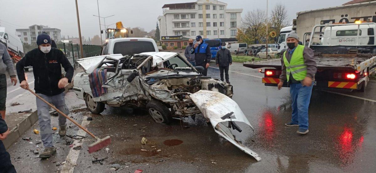 Yalova'da zincirleme trafik kazası: 1 ölü, 10 yaralı