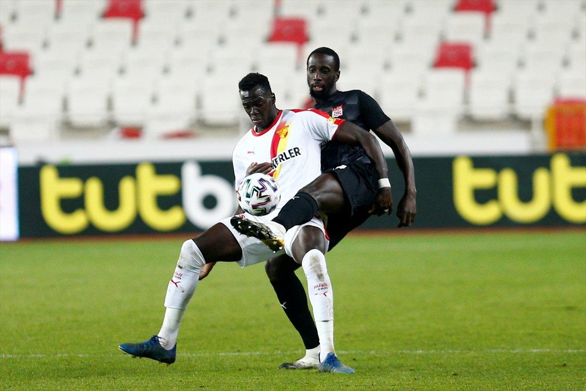 Sivasspor maçında skandal ofsayt kararı