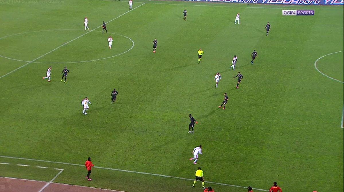 Sivasspor maçında skandal ofsayt kararı