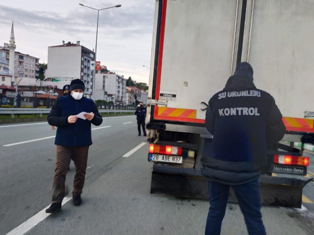 Rize'de 10 ton hamsiye el konuldu