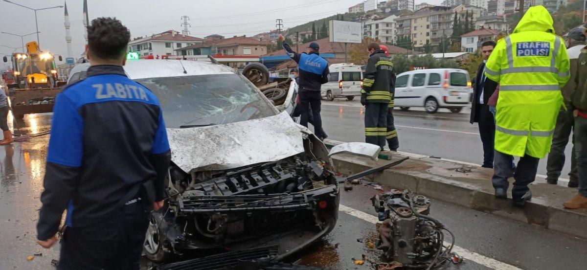 Yalova'da zincirleme trafik kazası: 1 ölü, 10 yaralı