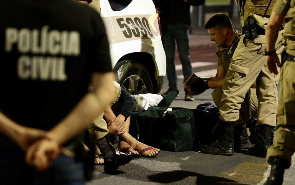 Brezilya’da film gibi soygun: 1 milyon 202 bin lira sokağa saçıldı