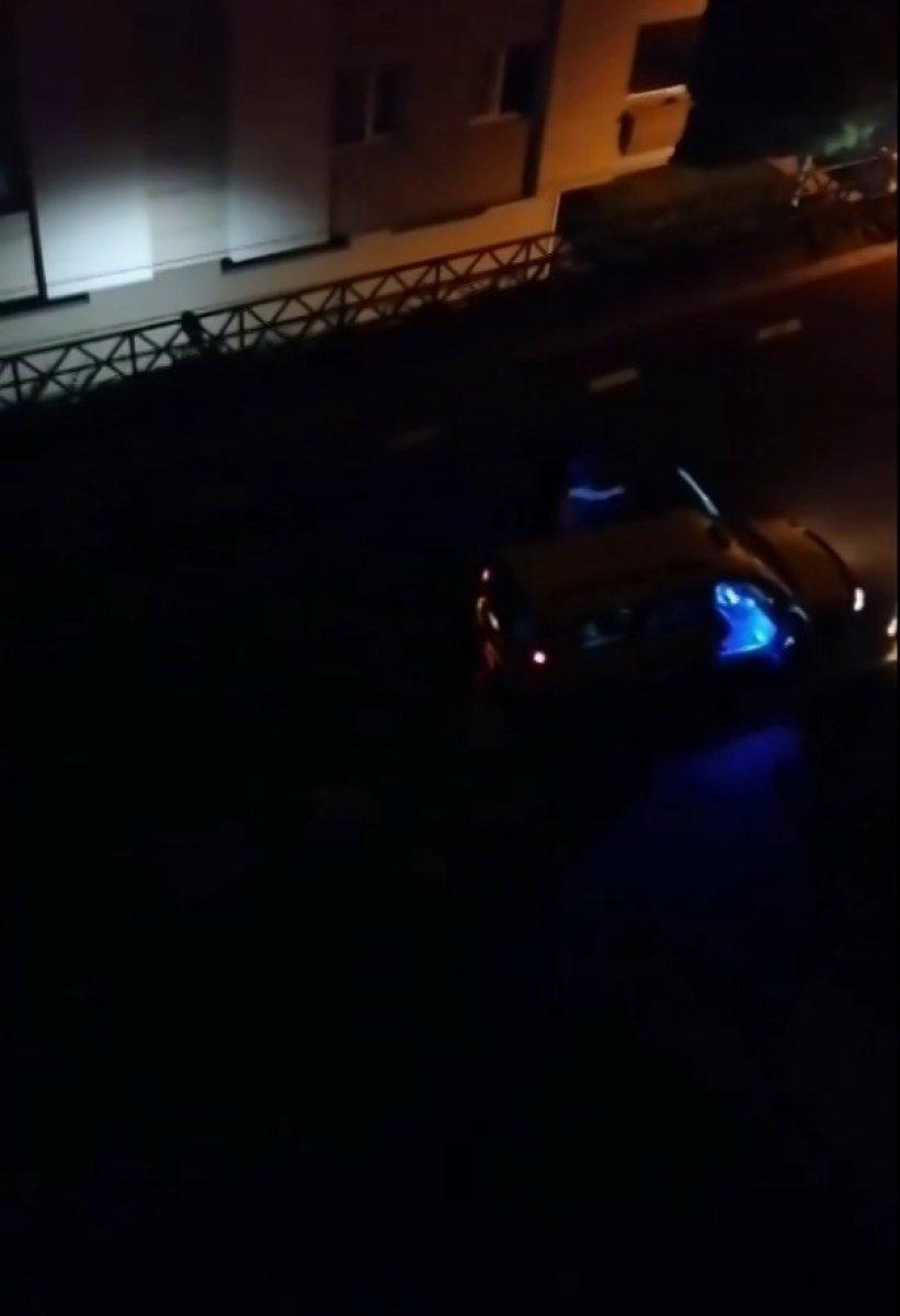 Bursa'da kısıtlamayı delip, mahalleyi ayağa kaldırdılar