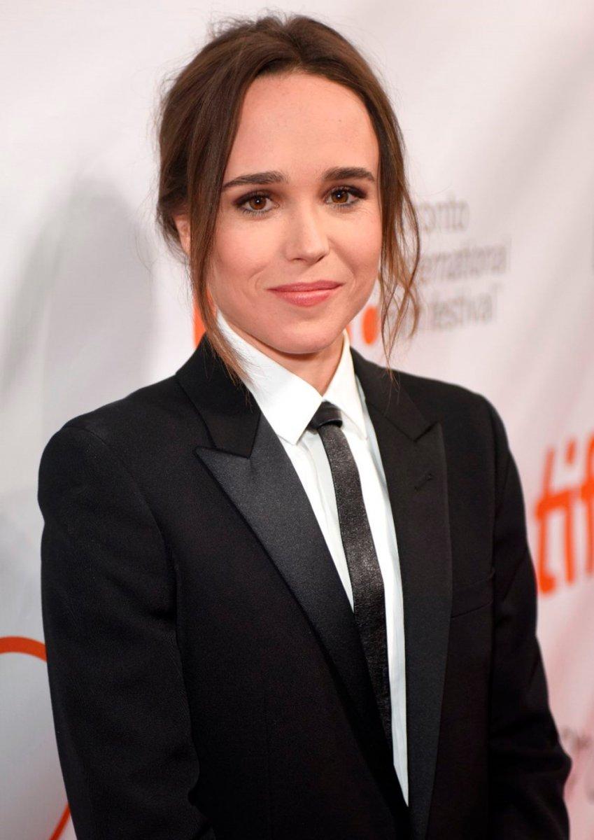 Ellen Page trans olduğunu açıkladı