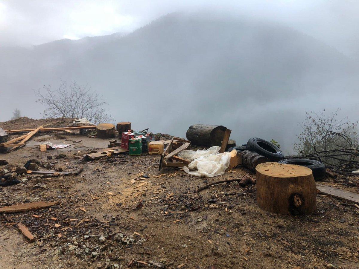 Rizeli köylüler ormana çöp bırakan görevlilere tepki gösterdi