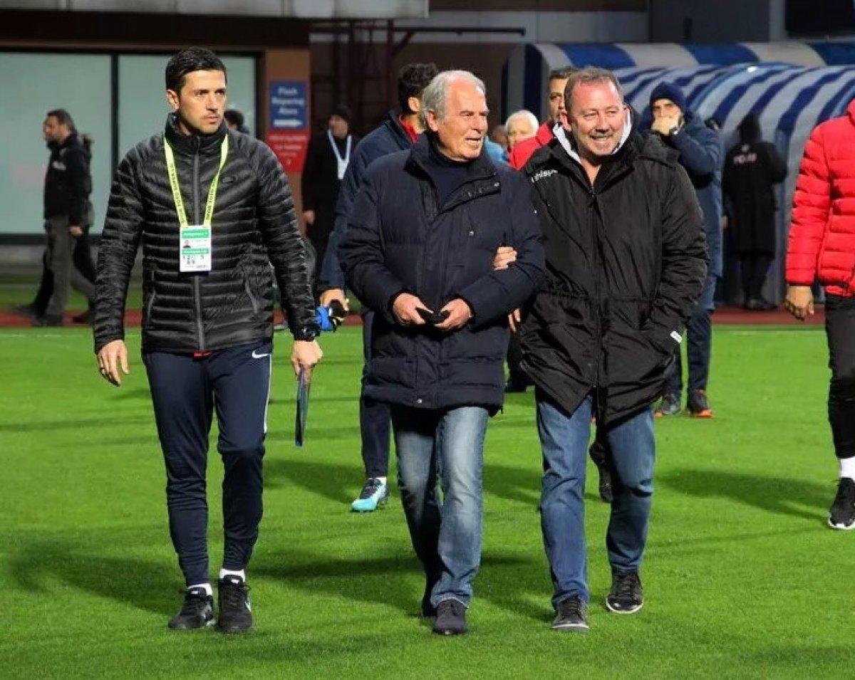 Ahmet Nur Çebi, Mustafa Denizli iddialarını yalanladı