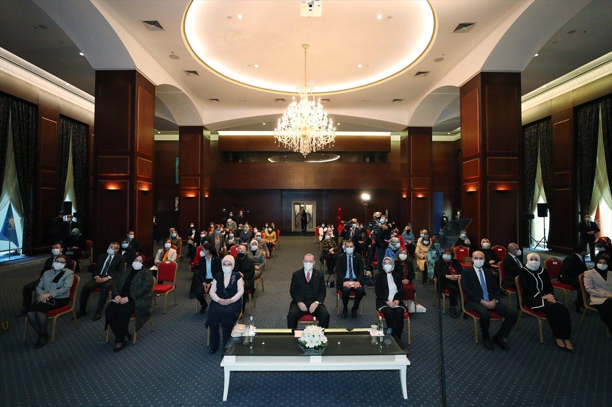 Cumhurbaşkanı Erdoğan: Tecavüze sessiz kalan CHP'nin kadın haklarına sözü olamaz