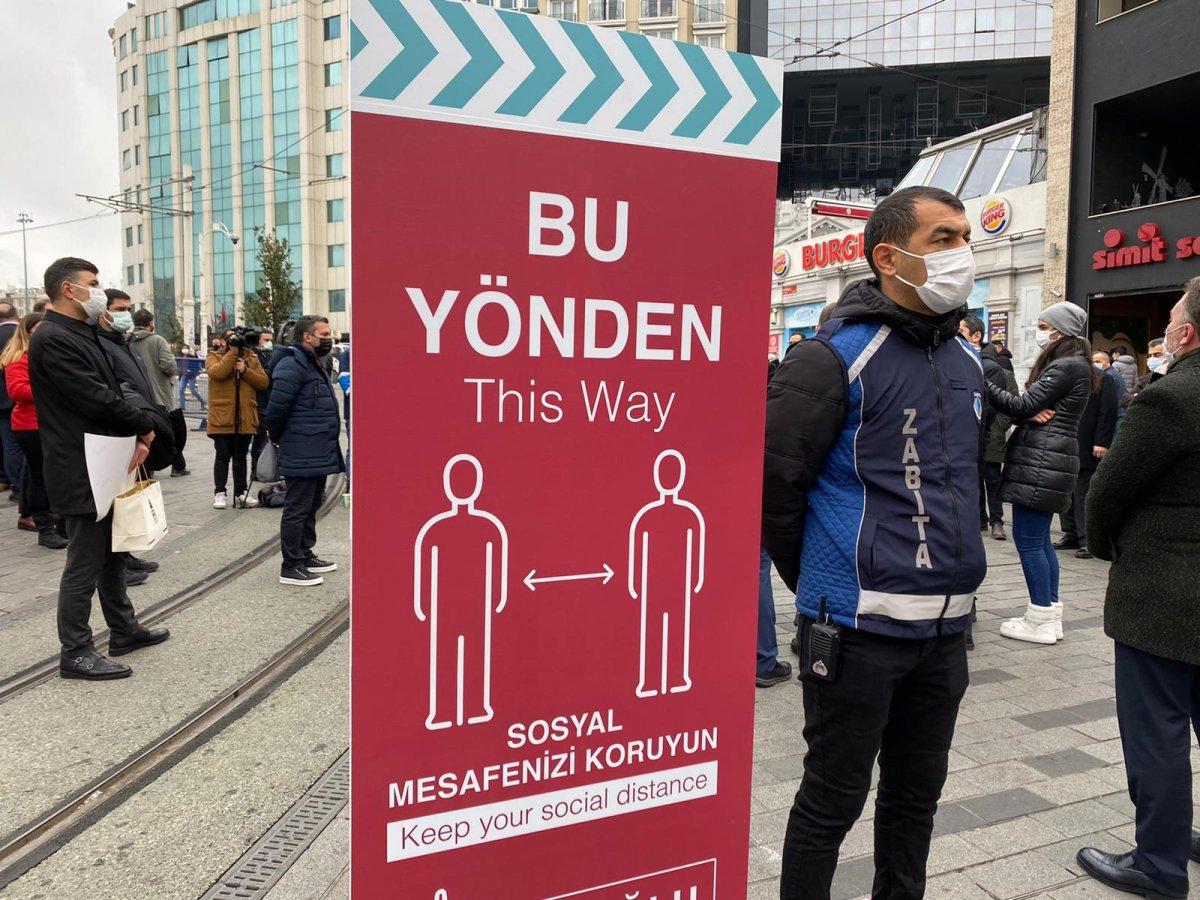 İstiklal Caddesi'ne giriş yasaklandı mı? İstiklal Caddesi'ne girişler nasıl olacak, kaç kişi alınacak?