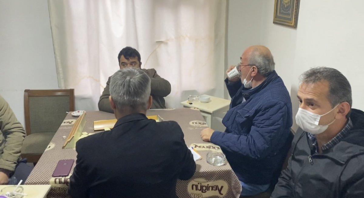 Pendik'te çay ocağı sahibi üst katındaki daireyi kahvehaneye çevirdi