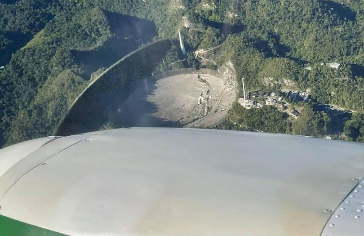 Arecibo teleskobu çöktü