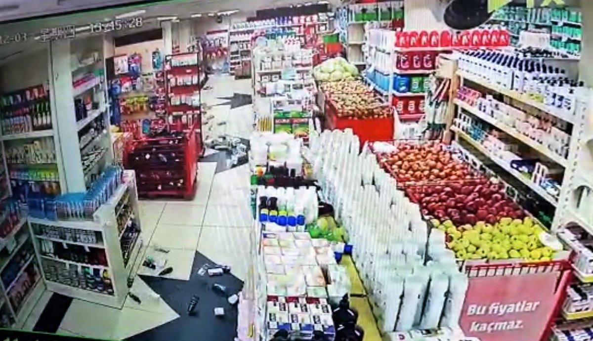 Siirt’te meydana gelen deprem anı