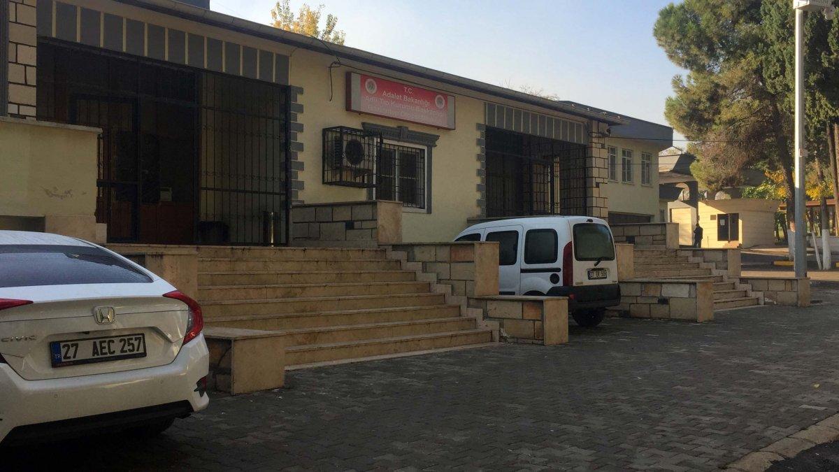 Gaziantep'te alacak kavgasında yakın arkadaşını öldürdü