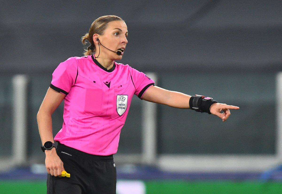 Stephanie Frappart, UEFA Şampiyonlar Ligi’nde tarihe geçti