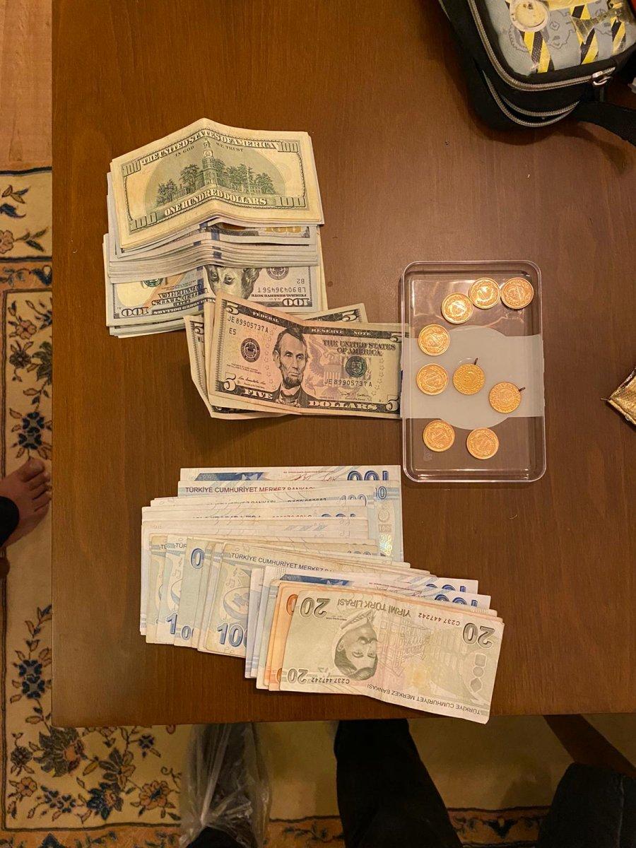 İzmir'de FETÖ operasyonu: 66 şüpheli gözaltında