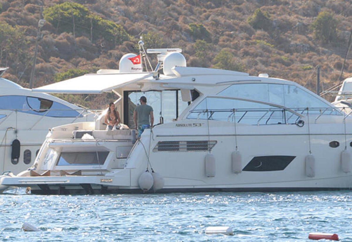 Kıvanç Tatlıtuğ teknesini sattı